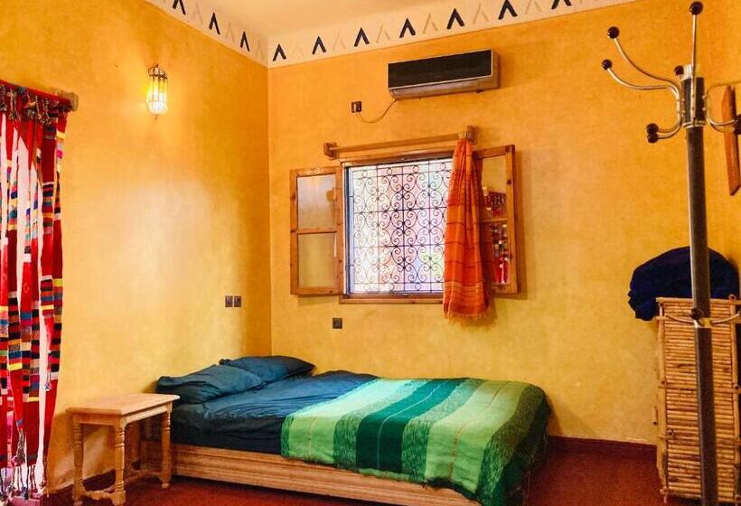 پانسیون Caravane Chaima