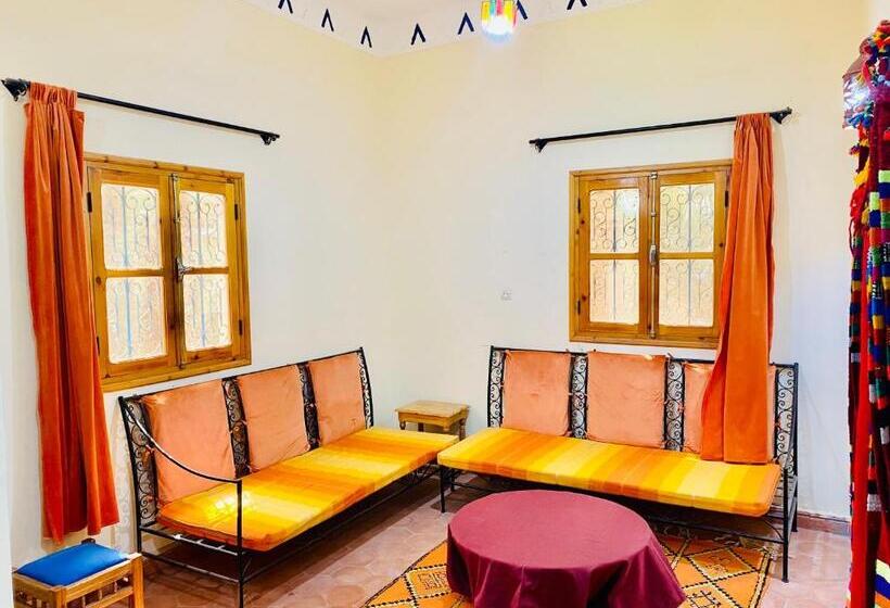 پانسیون Caravane Chaima