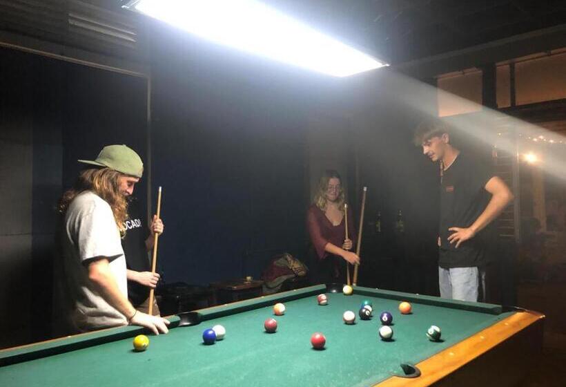 پانسیون Hostel Zwiebel