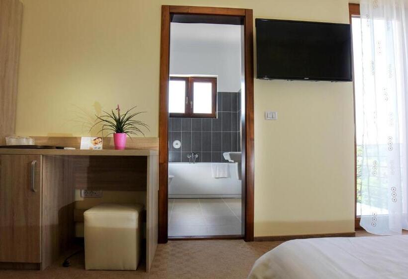 پانسیون Vila Etikette