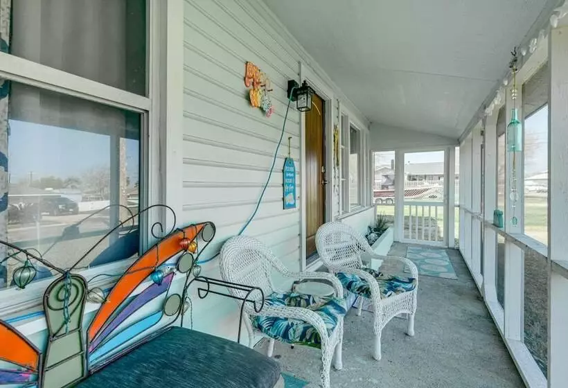 Aransas Pass Home W/ Fire Pit: 2 Mi To Redfish Bay