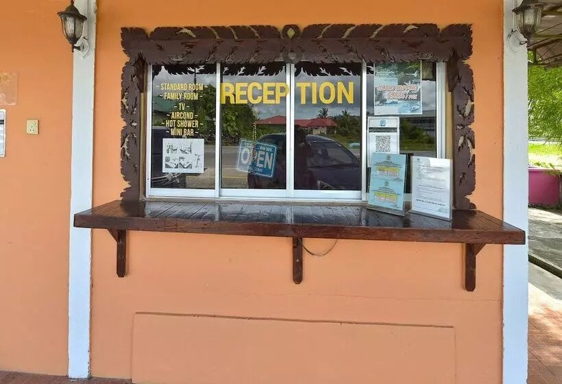 Awan Biru Motel By Oyo