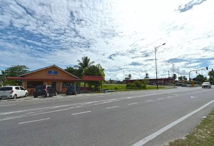 Awan Biru Motel By Oyo