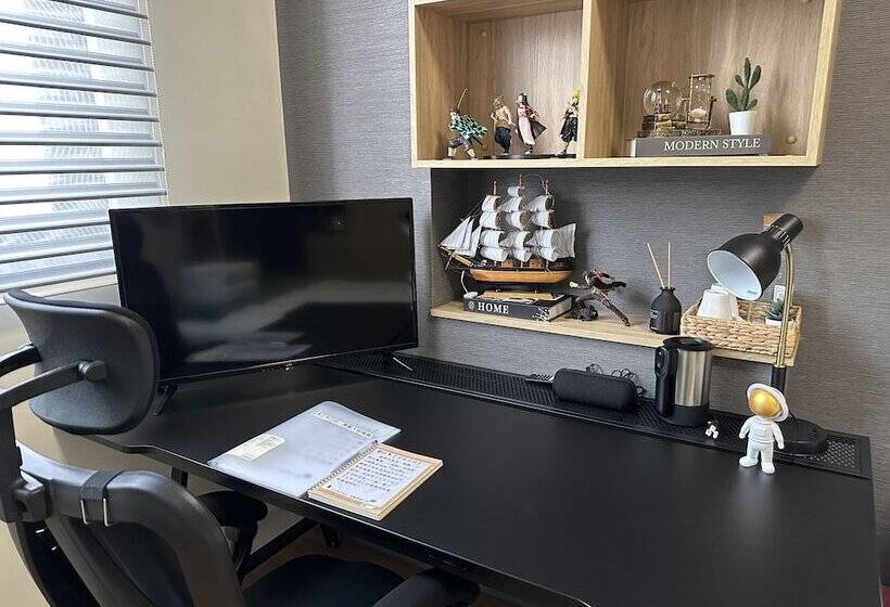 تختخواب و صبحانه Miki Sanbai