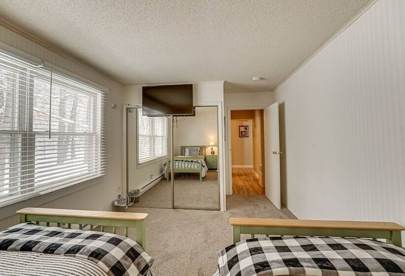 Baldwin Cabin W/ Fire Pit ~ 4 Mi To Big Star Lake!