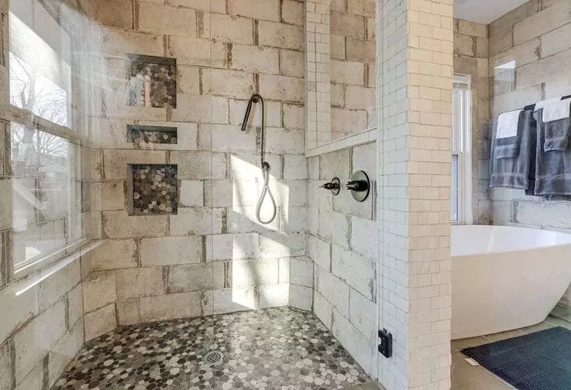 Charming Cincinnati Home W/ Spacious Deck!