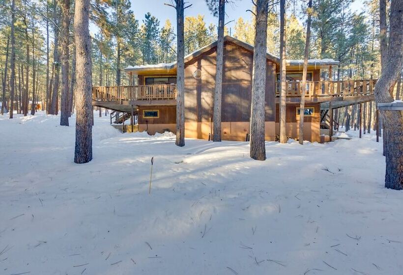 Cozy Angel Fire Cabin W/ Wood Burning Stove!