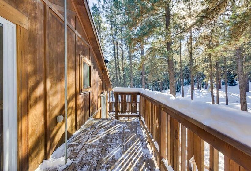 Cozy Angel Fire Cabin W/ Wood Burning Stove!