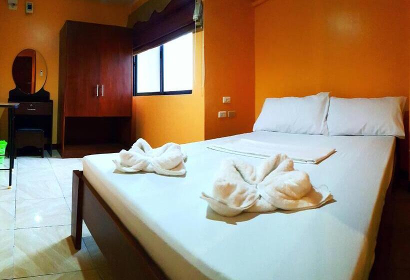 Domsowir Hotel And Restaurant