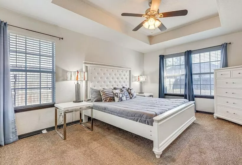 Family Friendly Ocean Springs Home: Grill, Hot Tub