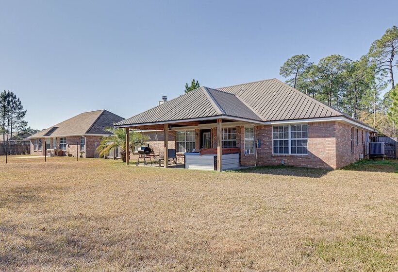 Family Friendly Ocean Springs Home: Grill, Hot Tub
