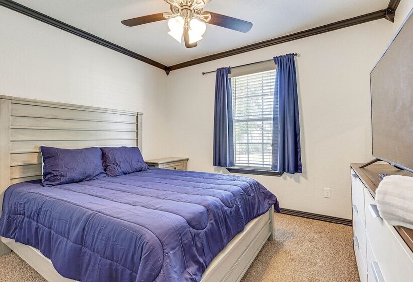 Family Friendly Ocean Springs Home: Grill, Hot Tub