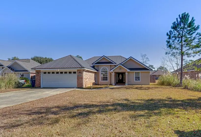 Family Friendly Ocean Springs Home: Grill, Hot Tub