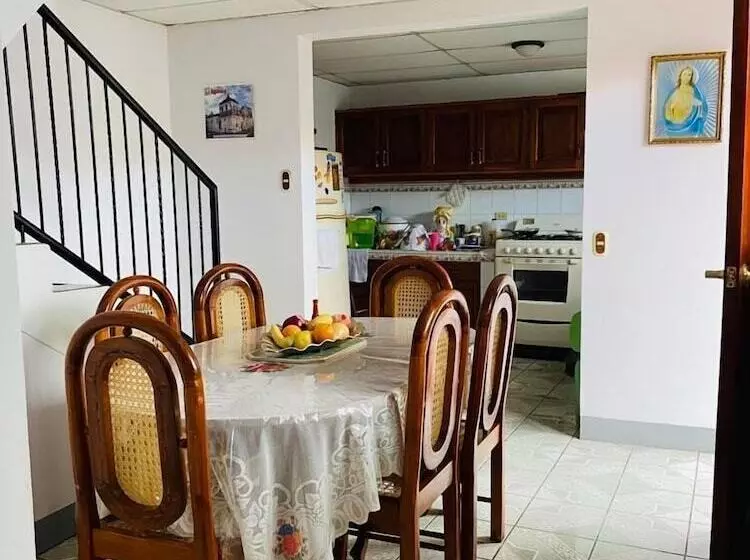 Hostal Clary
