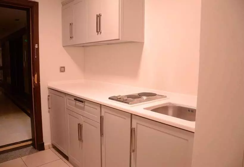 Hotelli Artal Taibah