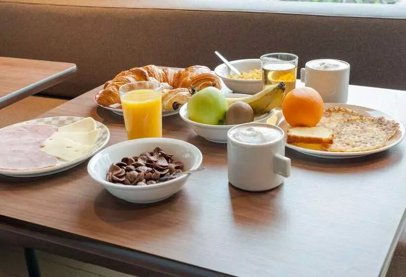 ホテル Kyriad Rouen Sud   Oissel