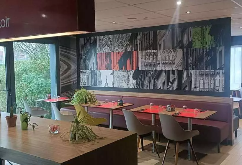 ホテル Kyriad Rouen Sud   Oissel