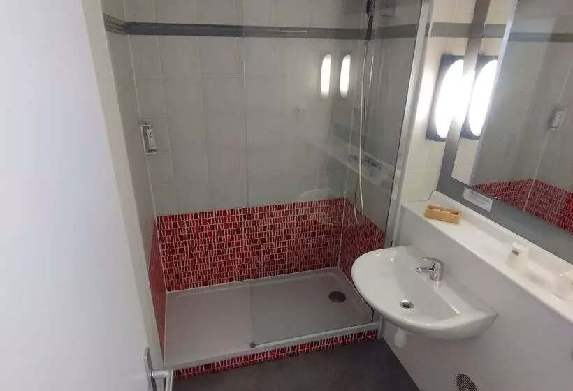 ホテル Kyriad Rouen Sud   Oissel