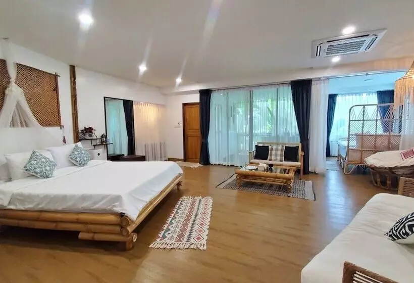 Hotelli Pu Pah Kanna Pua   ปู๋ ป๋าล์ คันนา ปัว