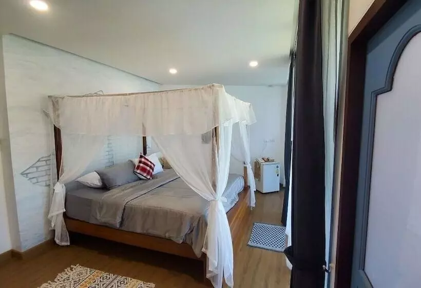 Hotelli Pu Pah Kanna Pua   ปู๋ ป๋าล์ คันนา ปัว