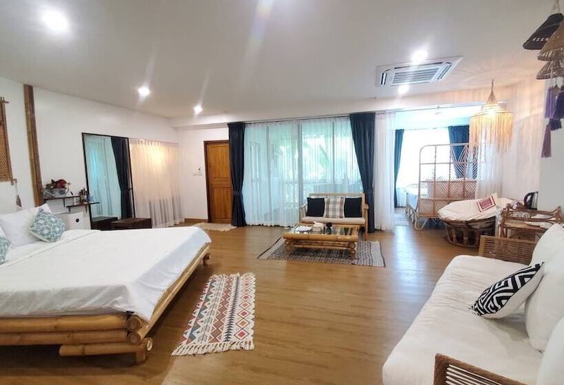 酒店 Pu Pah Kanna Pua ปู๋ ป๋าล์ คันนา ปัว