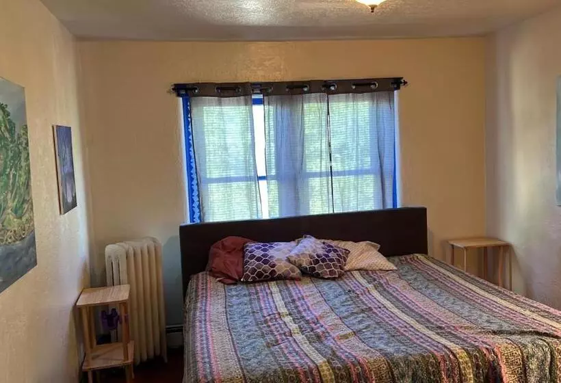 Hotelli Springer Station