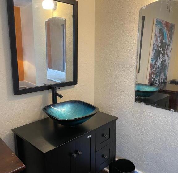 فندق Springer Station