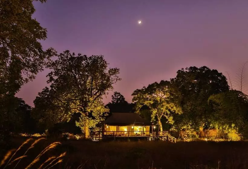 Hotelli The Untamed Bandhavgarh By Tutc