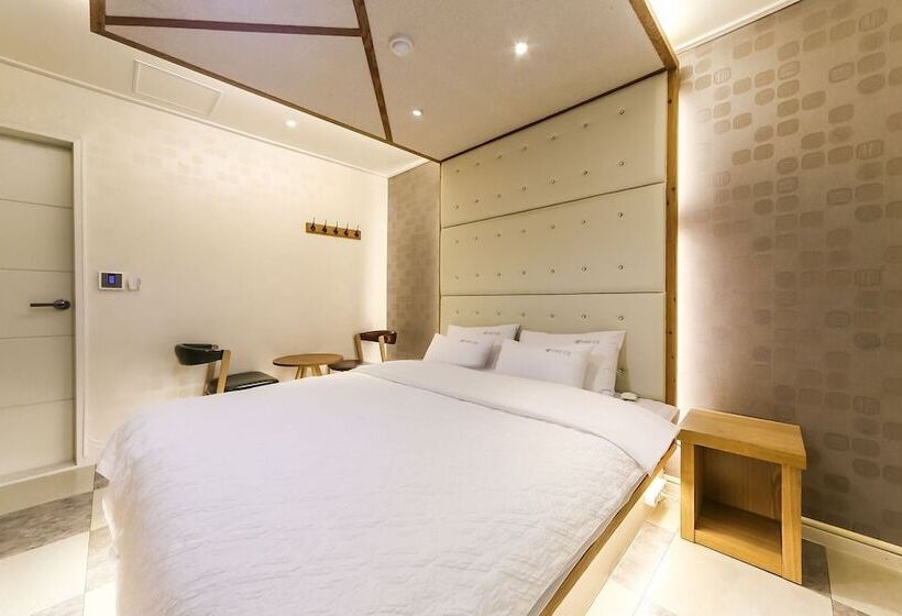 Motel Tongyeong Seopirang