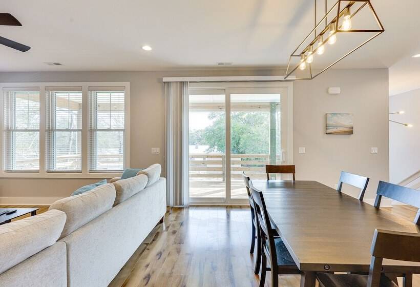 Oak Island Coastal Home W/ Covered Deck!