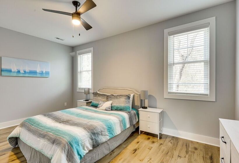 Oak Island Coastal Home W/ Covered Deck!