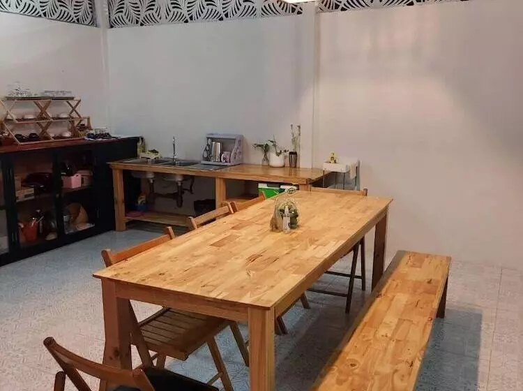 ペンション Grandpa S House Homestay