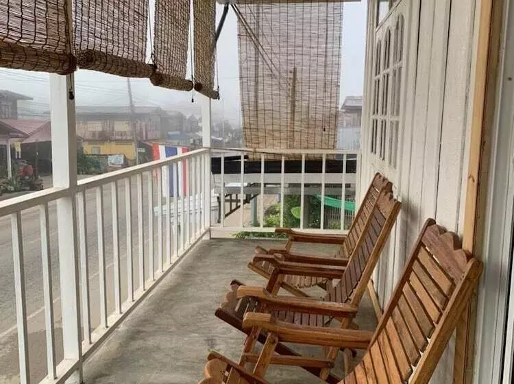 ペンション Grandpa S House Homestay