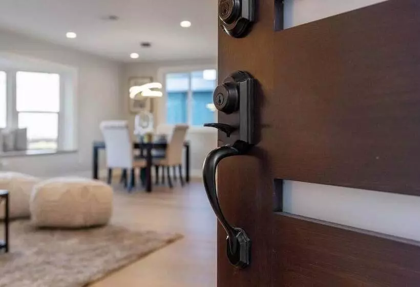 Majatalo Lux Apartment On Hill Close To Sf