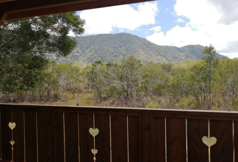 Majatalo Niaouli Lodge