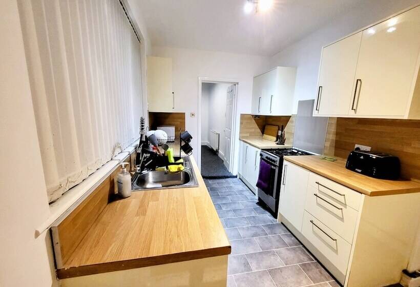 Pensionat Stay Sleep Rest Chaucer Street