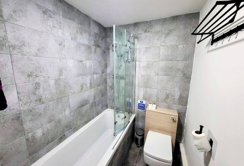 Pensionat Stay Sleep Rest Chaucer Street