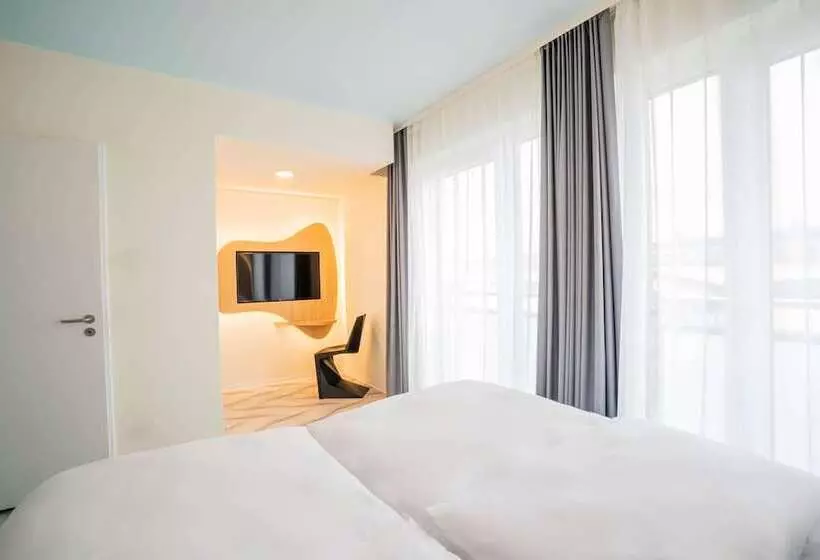 هتل Prize By Radisson, Dresden Mitte