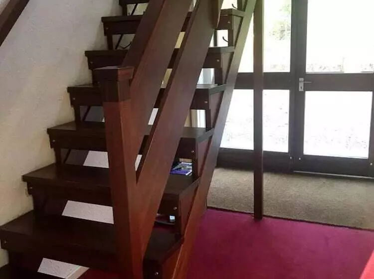 Residenssi Midcentury 3 Bed House In Gairloch