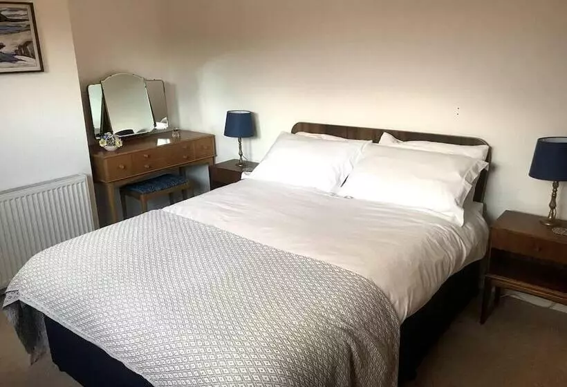 Residenssi Midcentury 3 Bed House In Gairloch