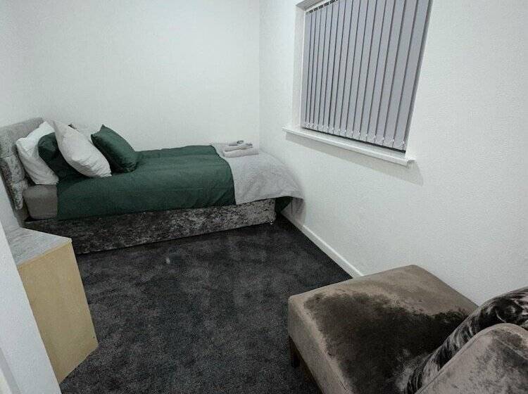 레지던스 Noormak Nights Luxury 3 Bed House In Birmingham