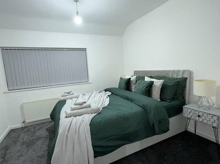 레지던스 Noormak Nights Luxury 3 Bed House In Birmingham