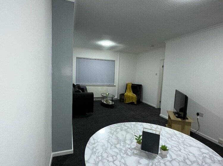 레지던스 Noormak Nights Luxury 3 Bed House In Birmingham