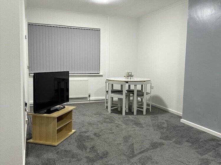 레지던스 Noormak Nights Luxury 3 Bed House In Birmingham