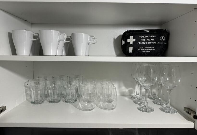 Rezydencja Stunning 4 Bed House In Leeds Close To Center