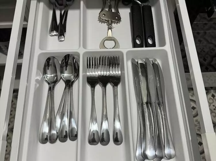 Residenssi Stunning 4 Bed House In Leeds Close To Center