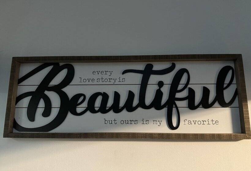 Rezydencja Stunning 4 Bed House In Leeds Close To Center