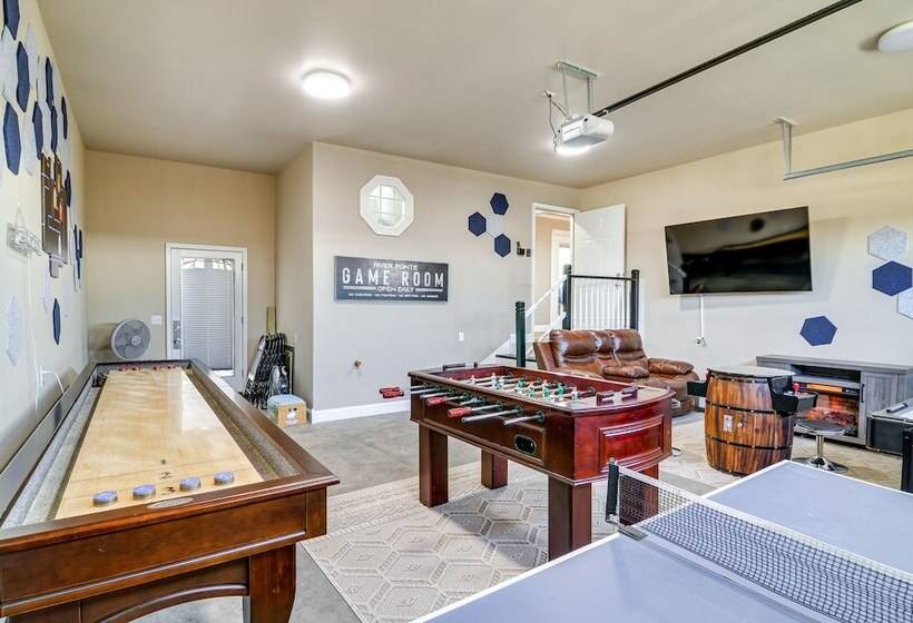 River View Somerset Home: Large Deck, Fire Pit!