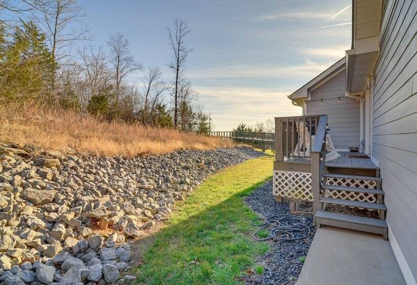 River View Somerset Home: Large Deck, Fire Pit!