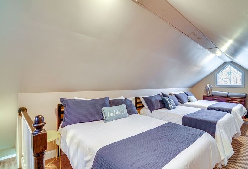 River View Somerset Home: Large Deck, Fire Pit!